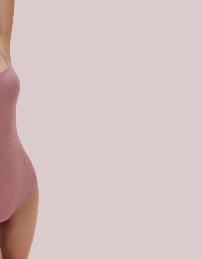 <h1>For those who seek luxury…</h1>